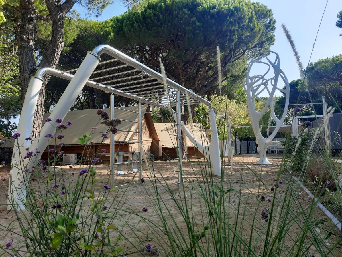 Estivo Premium Deluxe Mobile Homes On Camping Malibu Beach Lido di Jesolo Exterior photo